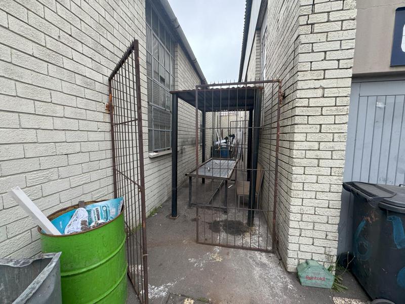 To Let commercial Property for Rent in Beaconvale Western Cape